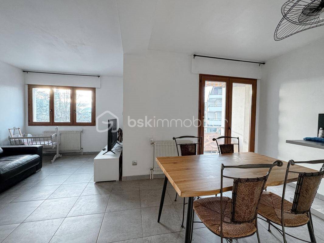 Appartement à louer, 65m², Rumilly