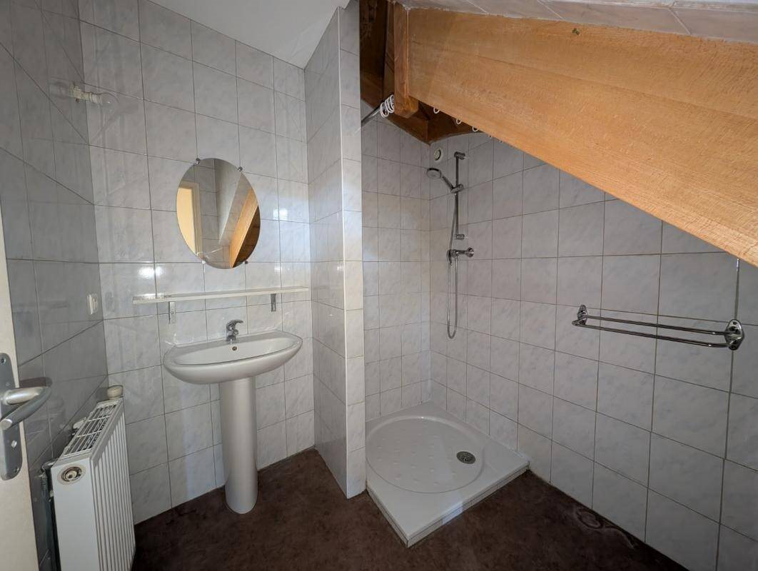 Appartement à louer, 71m², Beauvallon