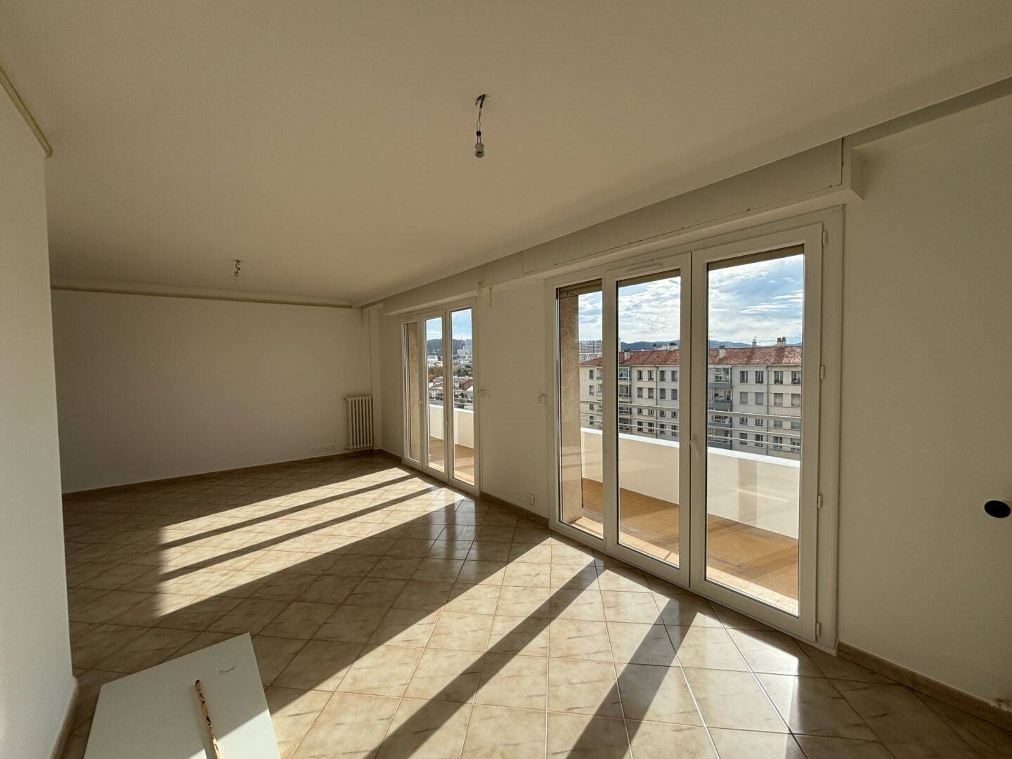 Appartement à louer, 85m², Marseille 9ème