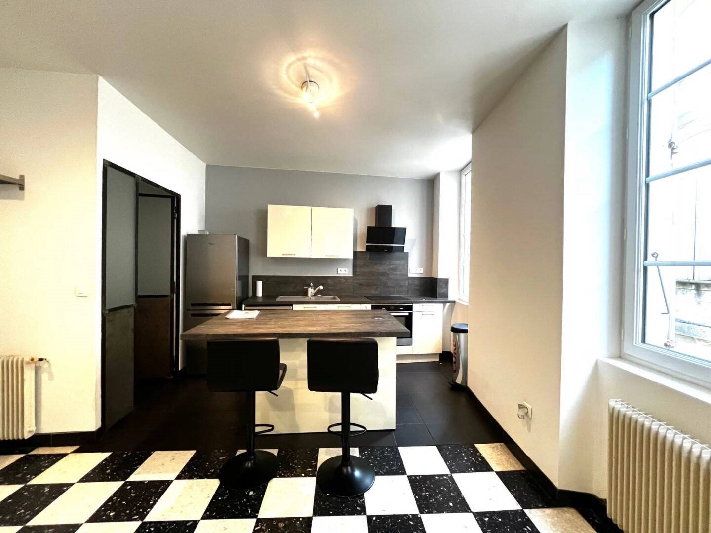 Appartement à louer, 74m², Tarascon