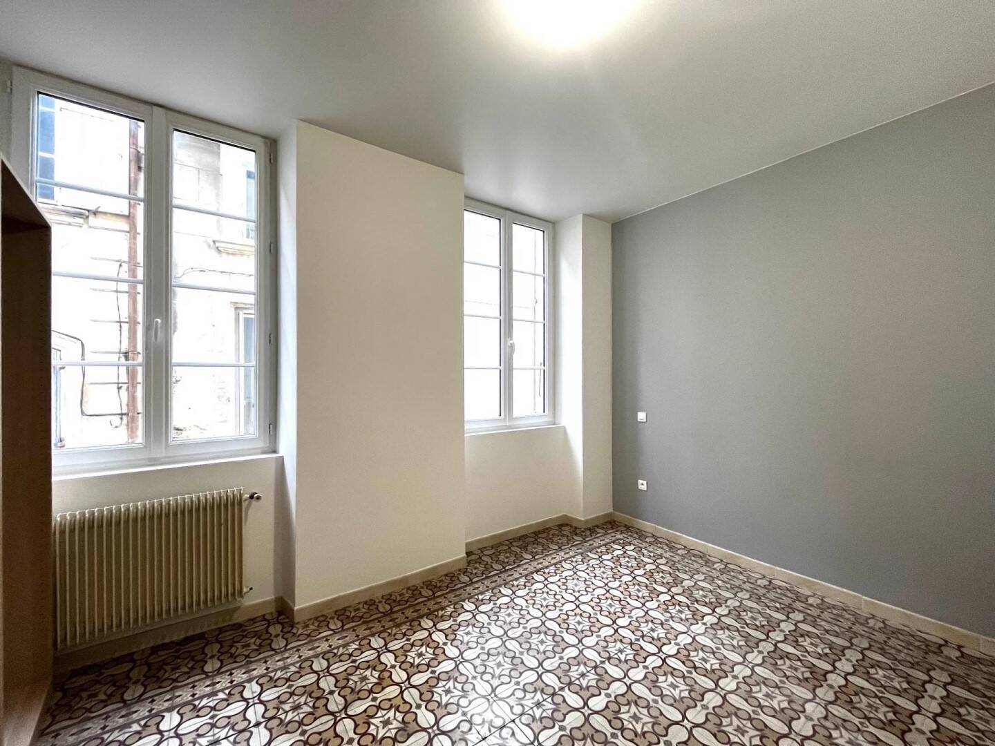 Appartement à louer, 74m², Tarascon