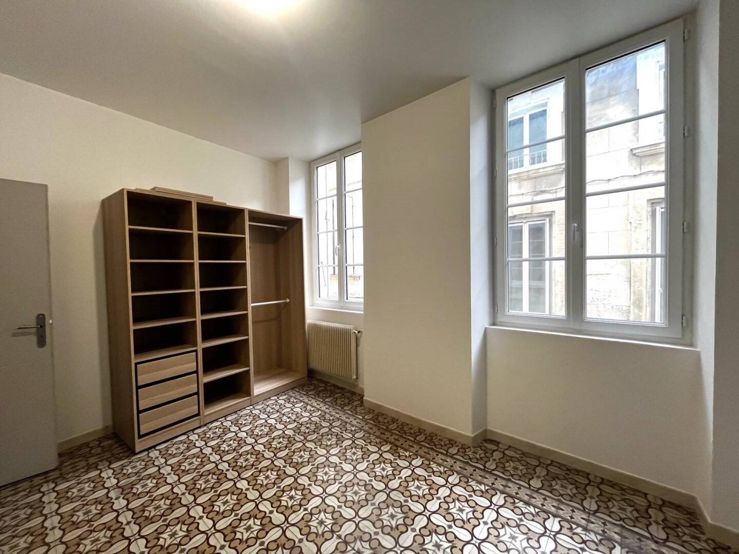 Appartement à louer, 74m², Tarascon
