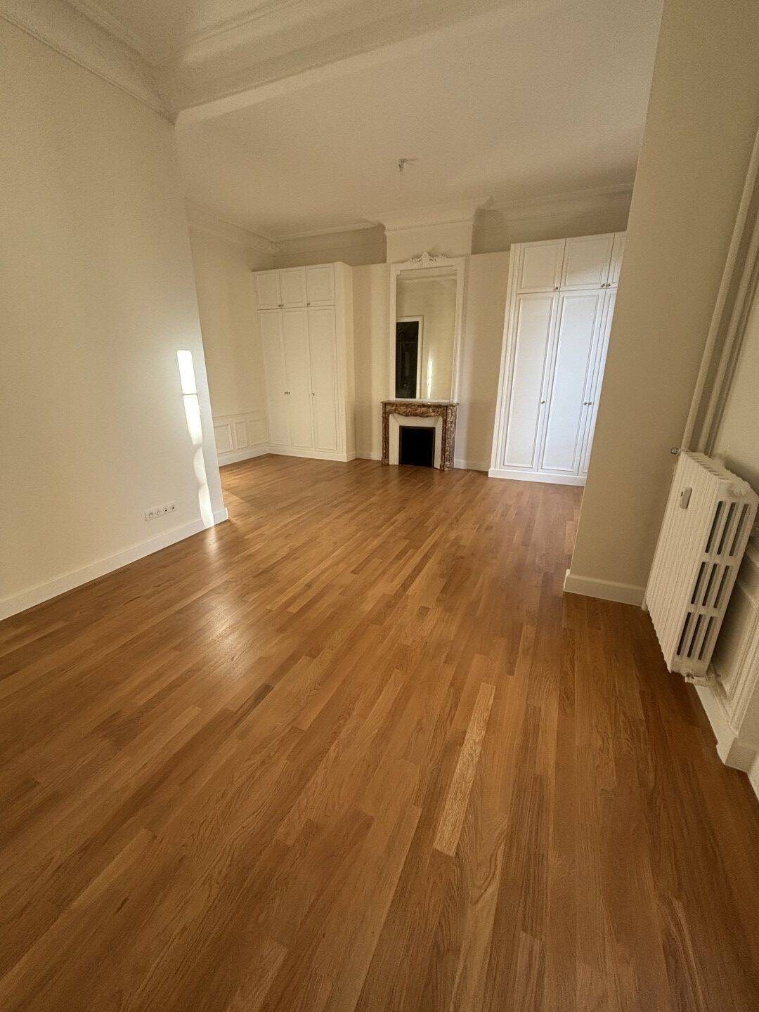 Appartement à louer, 260m², Paris 16ème
