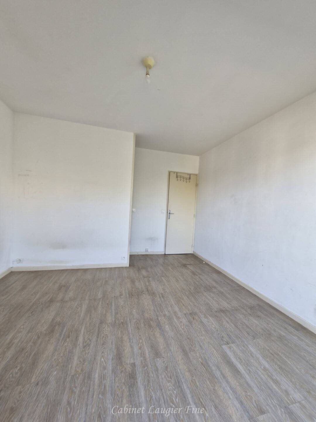 Appartement à louer, 20m², Marseille 5ème