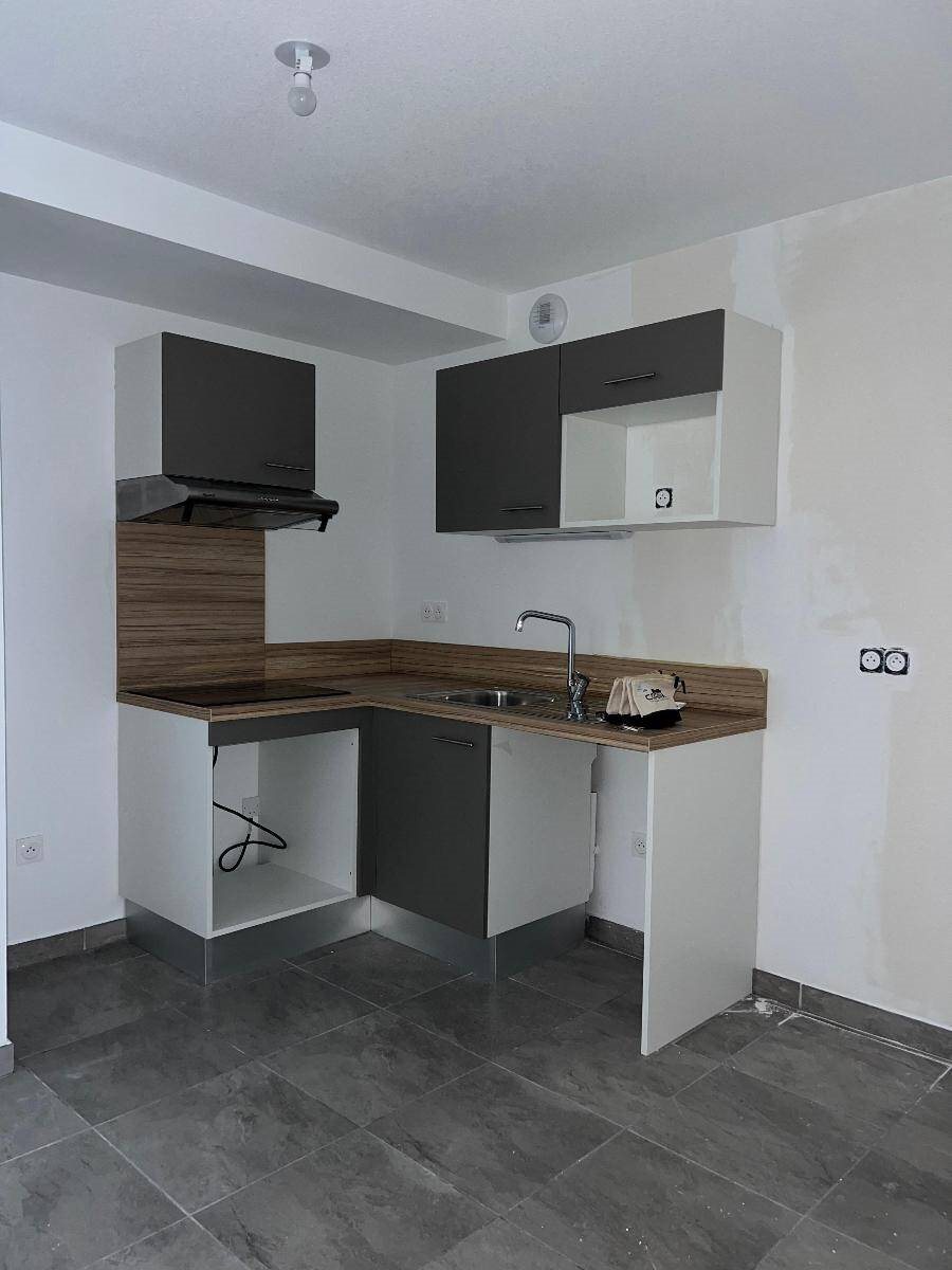 Appartement à louer, 67m², Nîmes