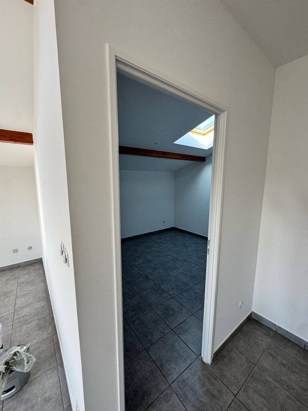 Appartement à louer, 45m², Saint-Maurice-l'Exil
