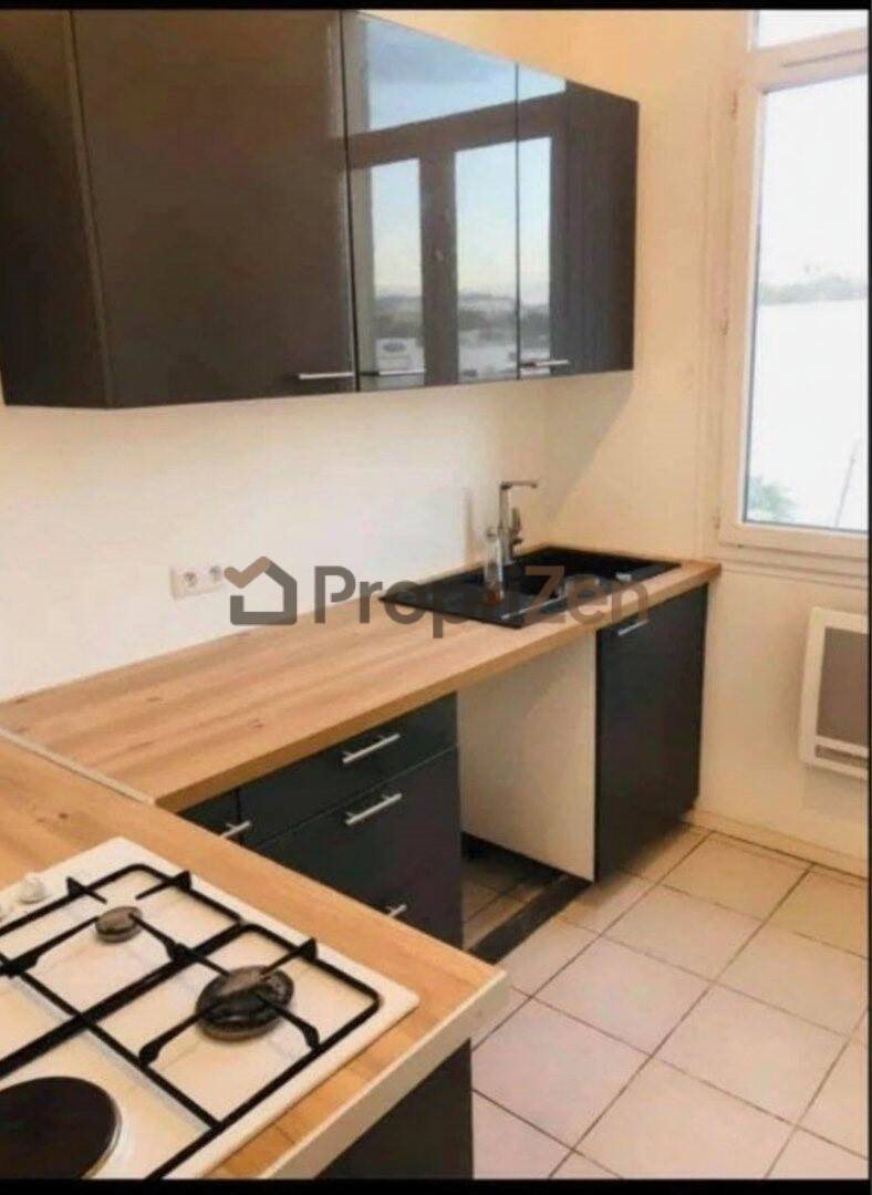 Appartement à louer, 41m², Marseille 9ème