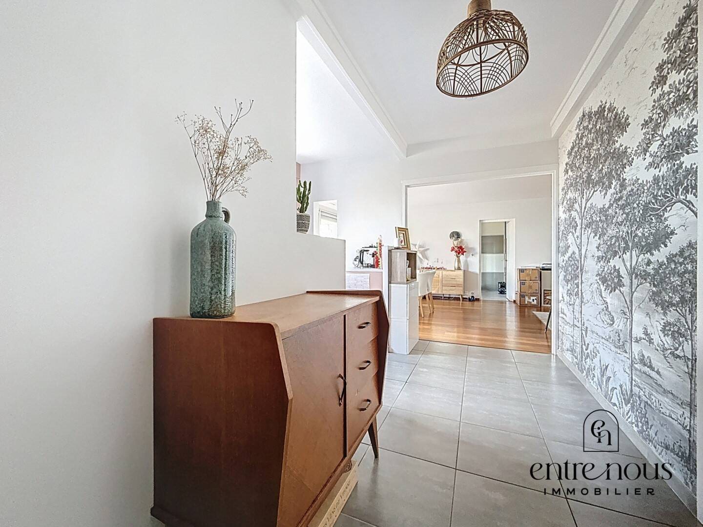 Appartement à vendre, 122m², Vaulx-Milieu