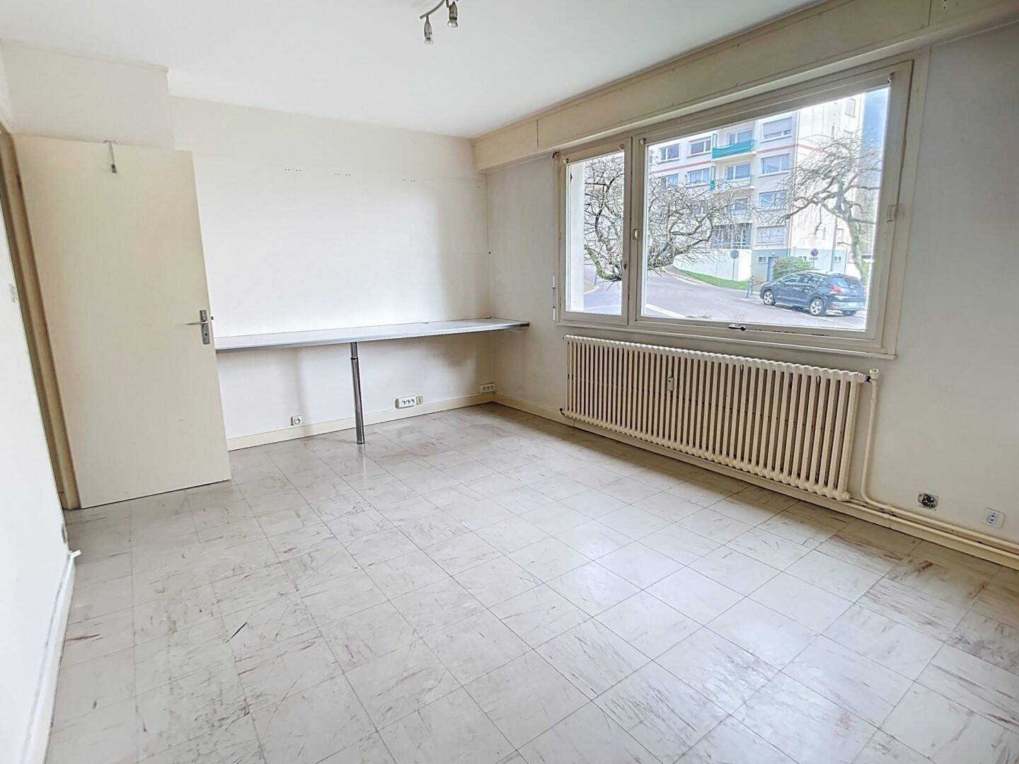 Appartement à vendre, 34m², Saint-Max