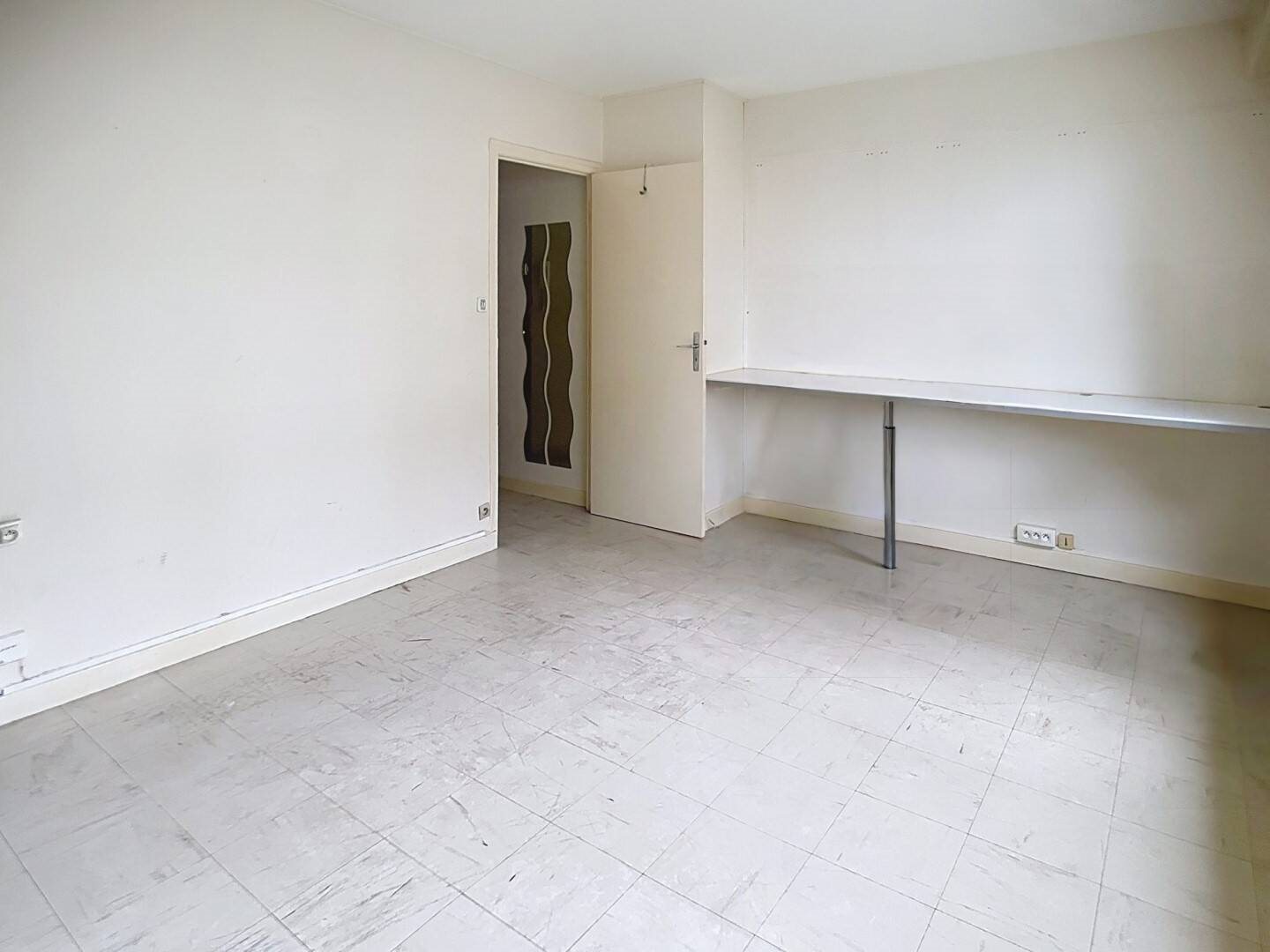 Appartement à vendre, 34m², Saint-Max