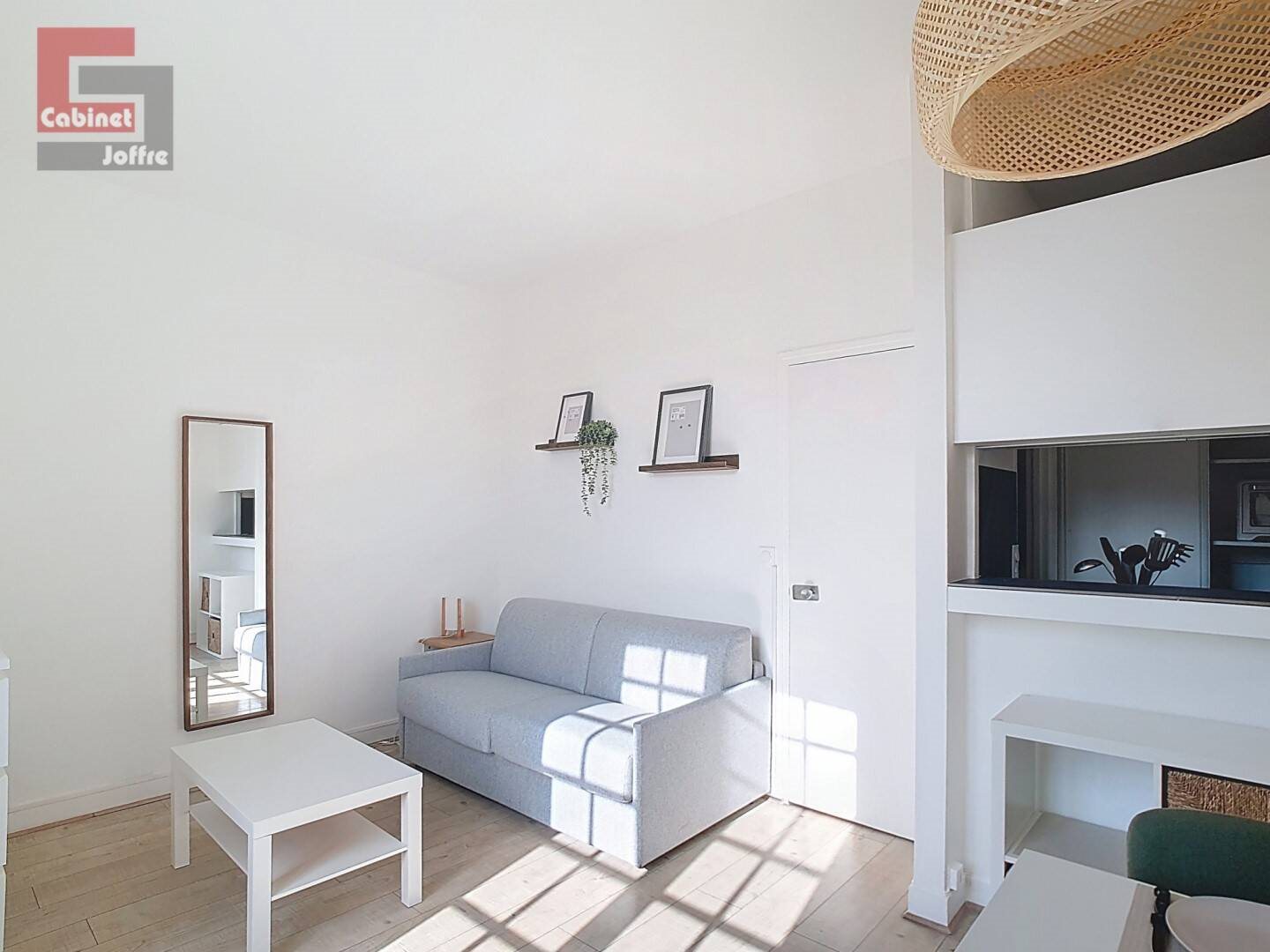 Appartement à louer, 20m², Fontainebleau