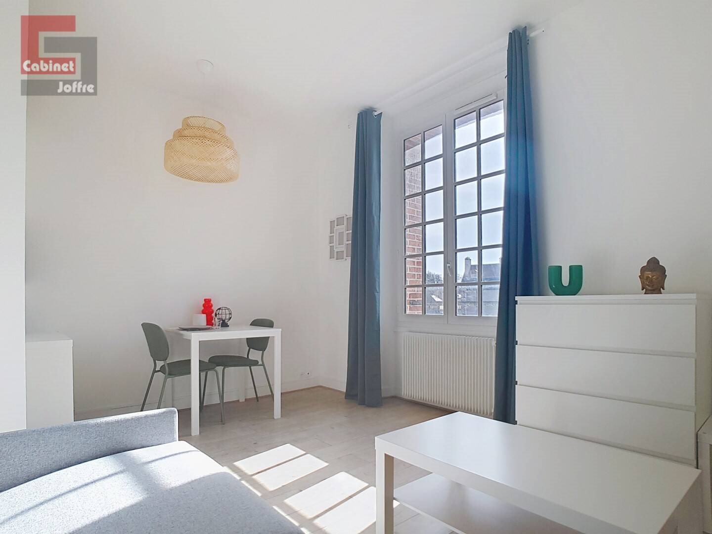 Appartement à louer, 20m², Fontainebleau