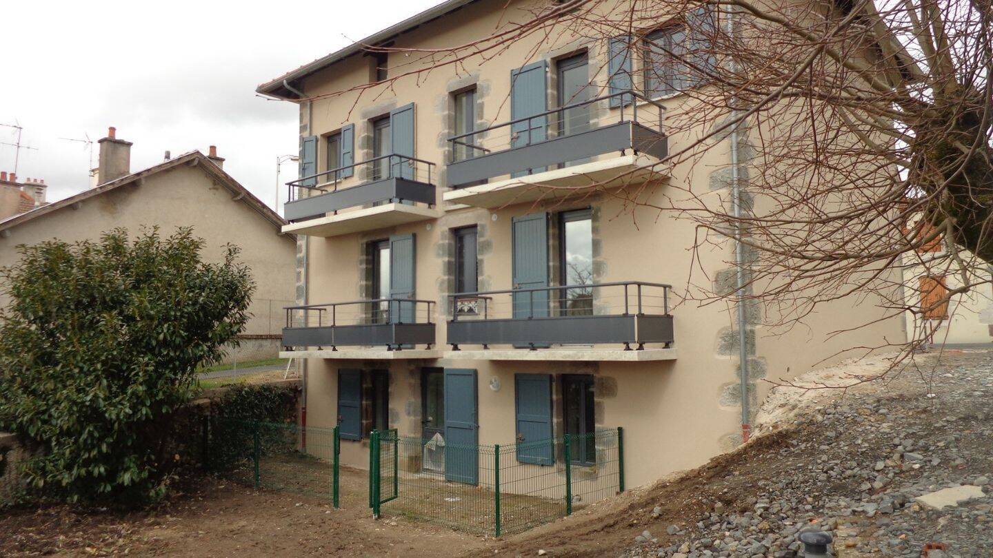 Appartement à louer, 58m², Arpajon-sur-Cère