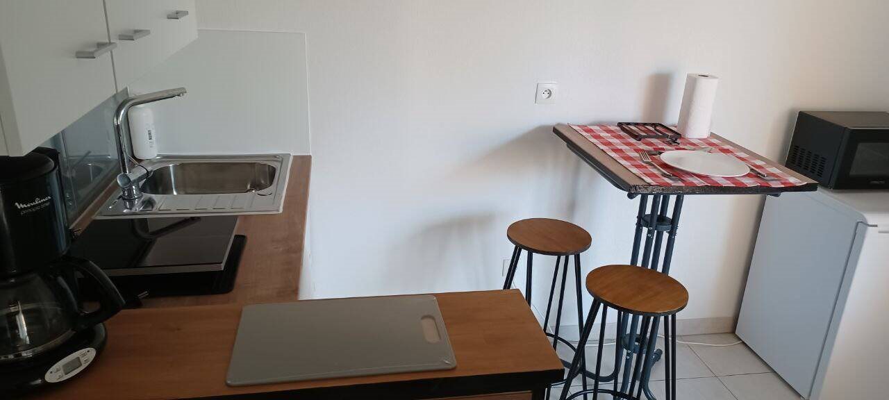 Appartement à louer, 34m², Châteauneuf-le-Rouge