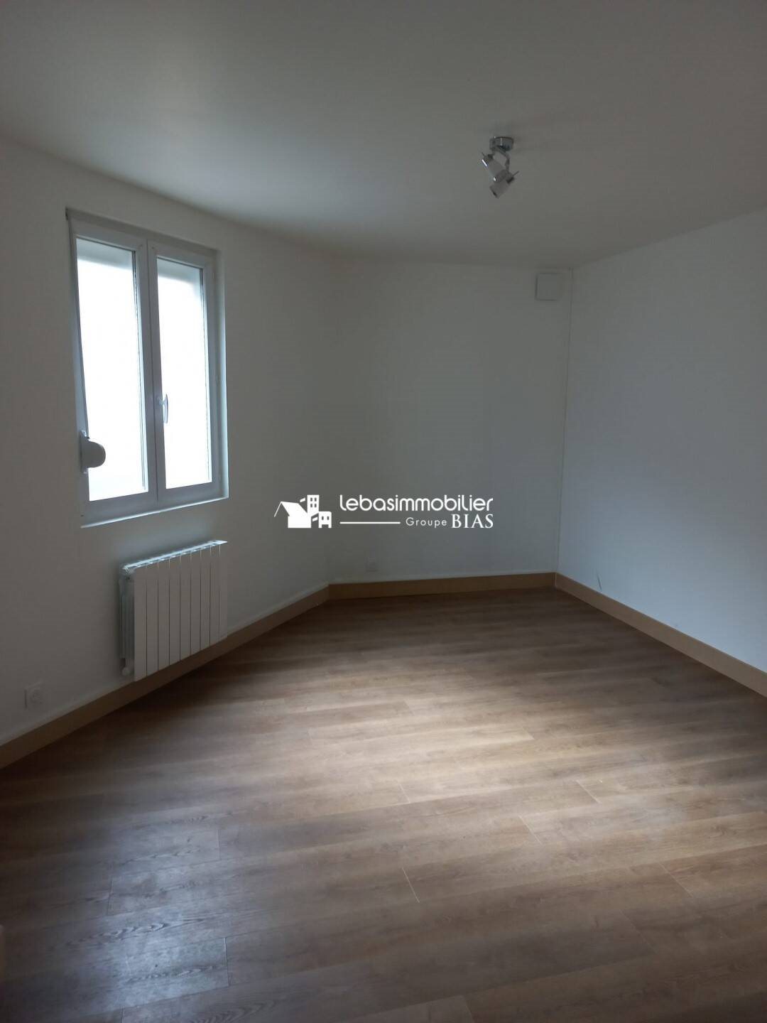 Appartement à louer, 43m², Yébleron