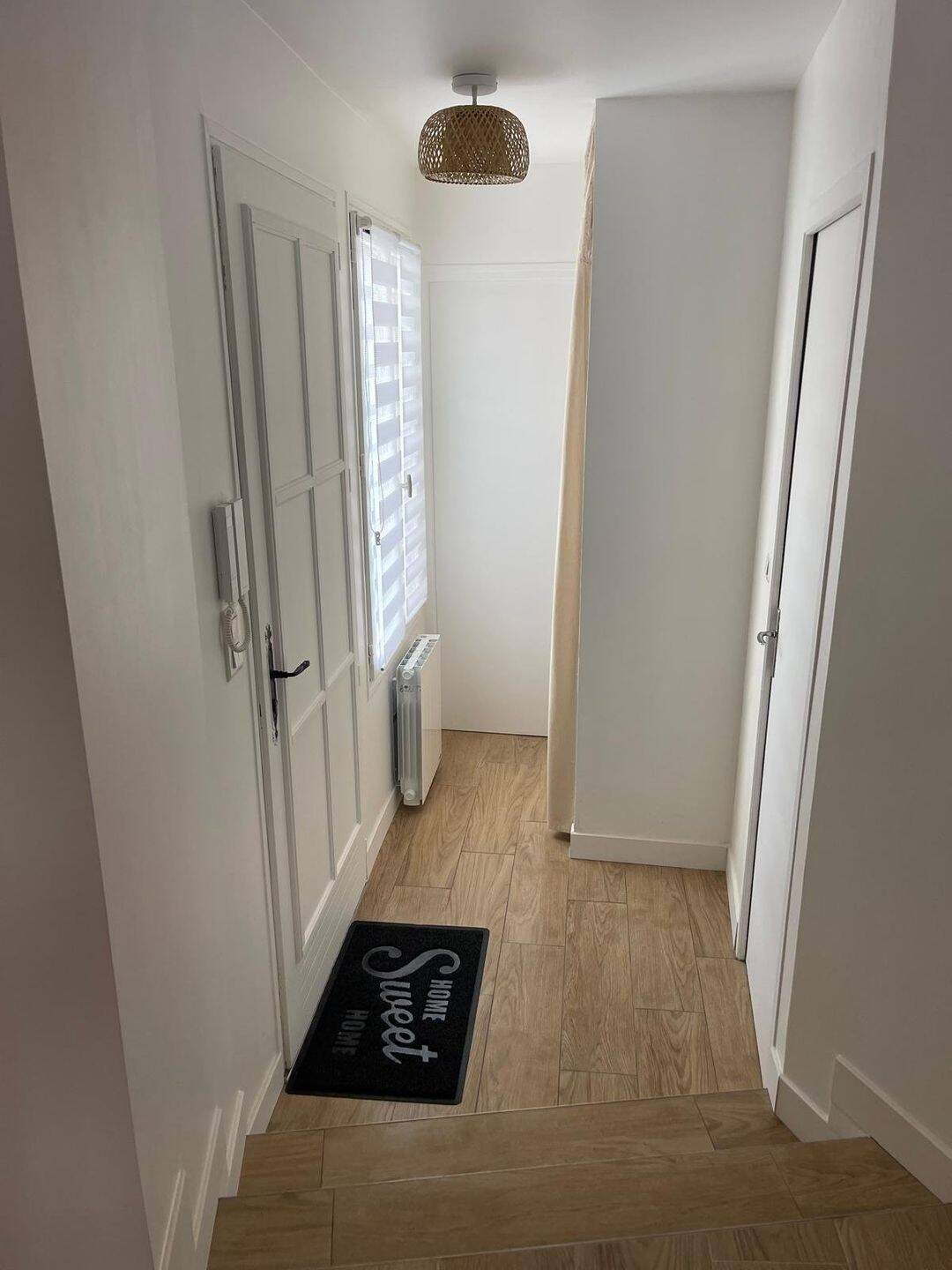 Appartement à louer, 42m², Epernon