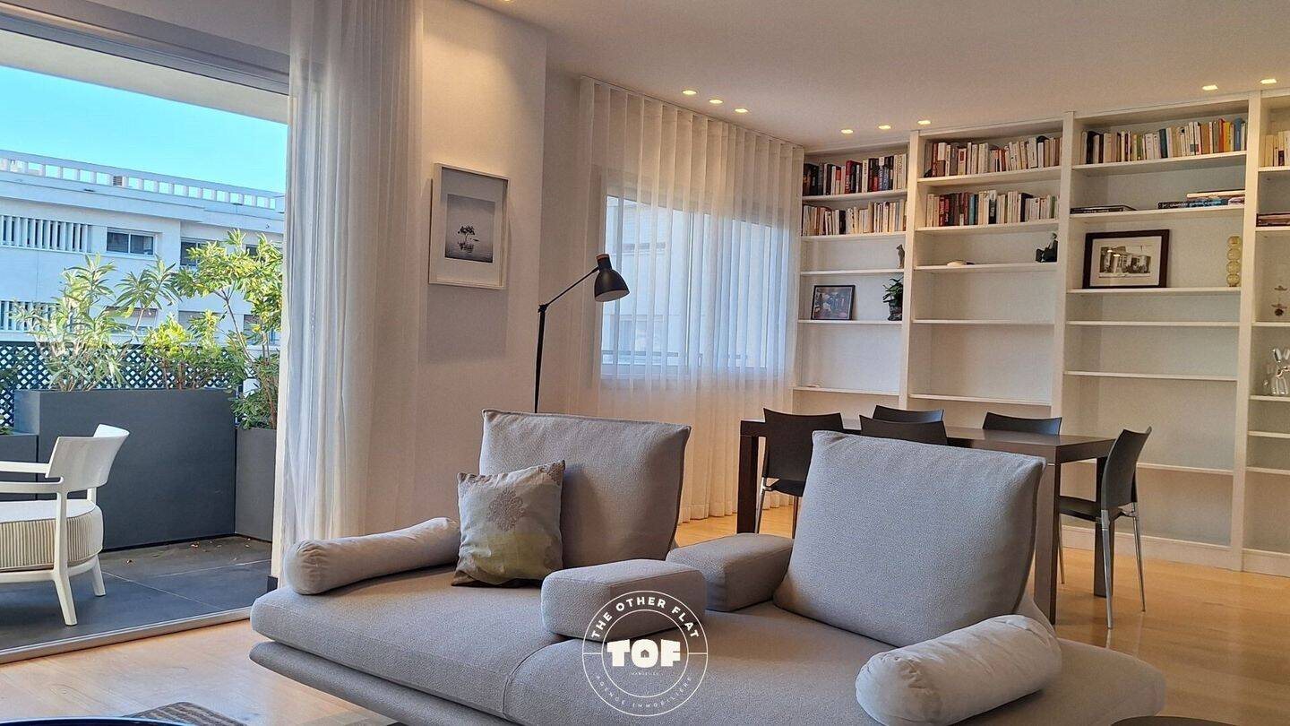 Appartement à louer, 101m², Marseille 8ème