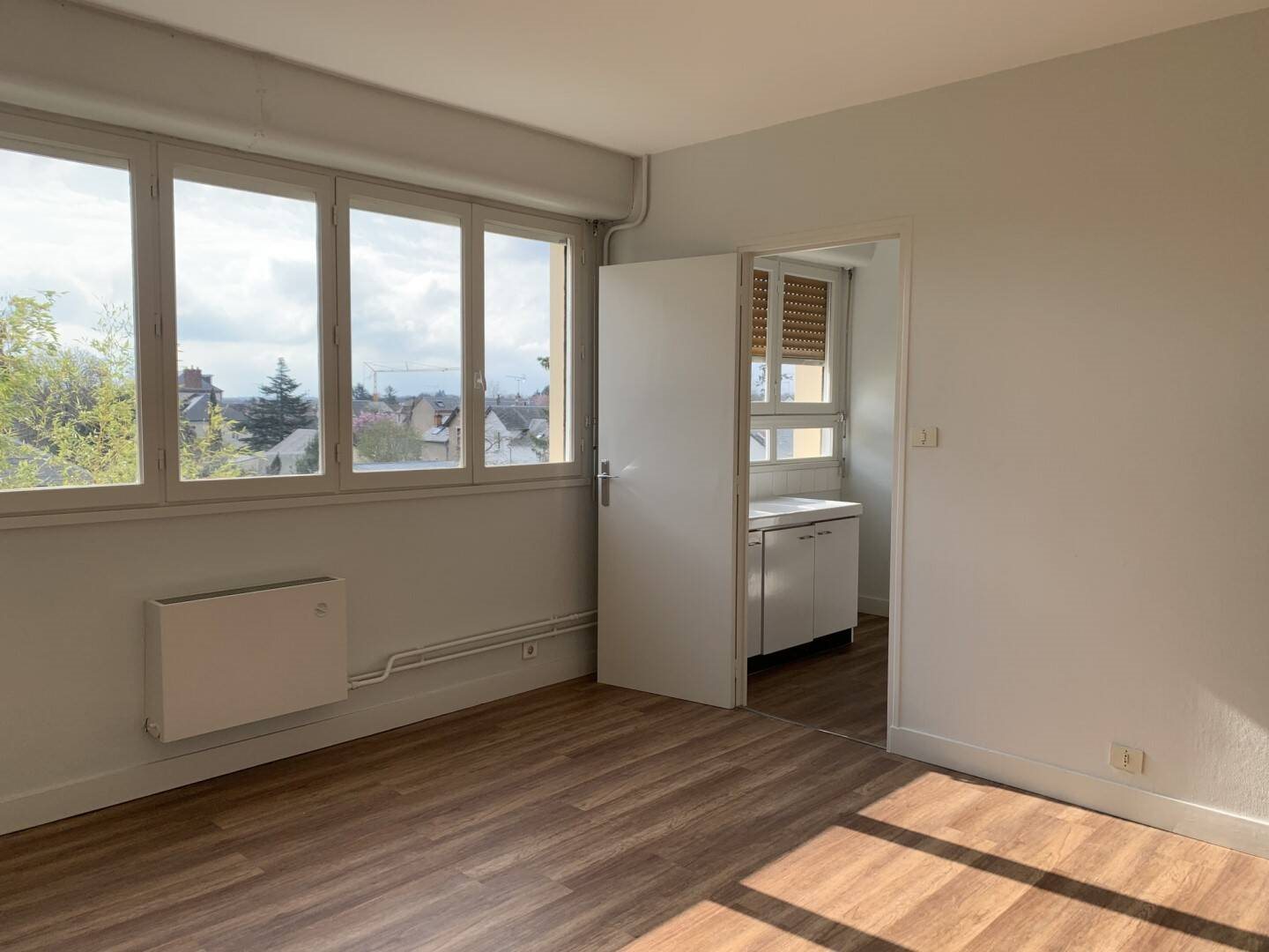 Appartement à louer, 27m², Saint-Jean-le-Blanc