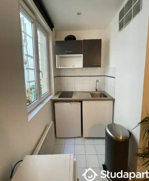 Appartement à louer, 18m², Paris 17ème