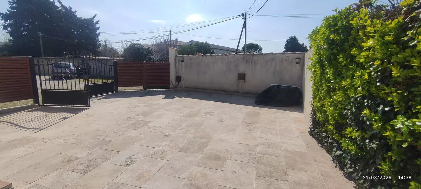 Maison à louer, 40m², Althen-des-Paluds