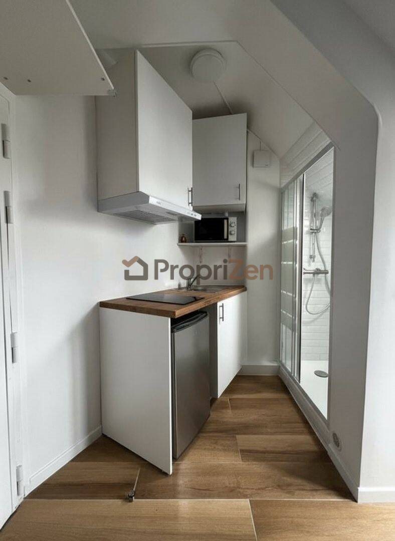 Appartement à louer, 9m², Paris 9ème