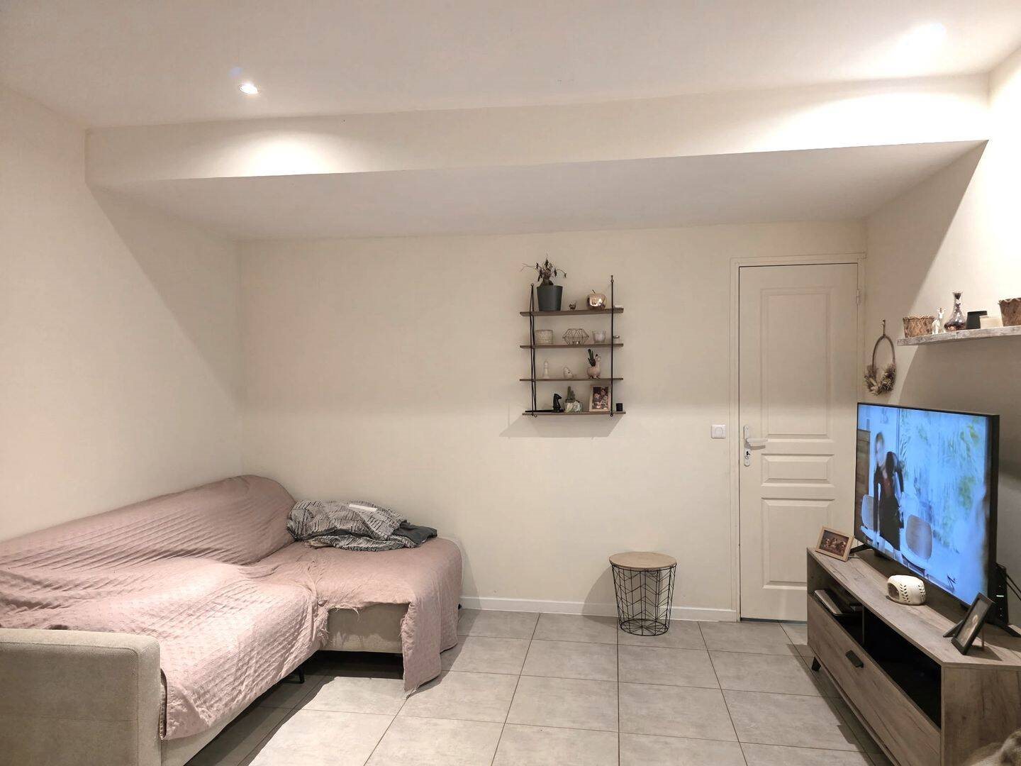 Appartement à louer, 44m², Montcourt-Fromonville