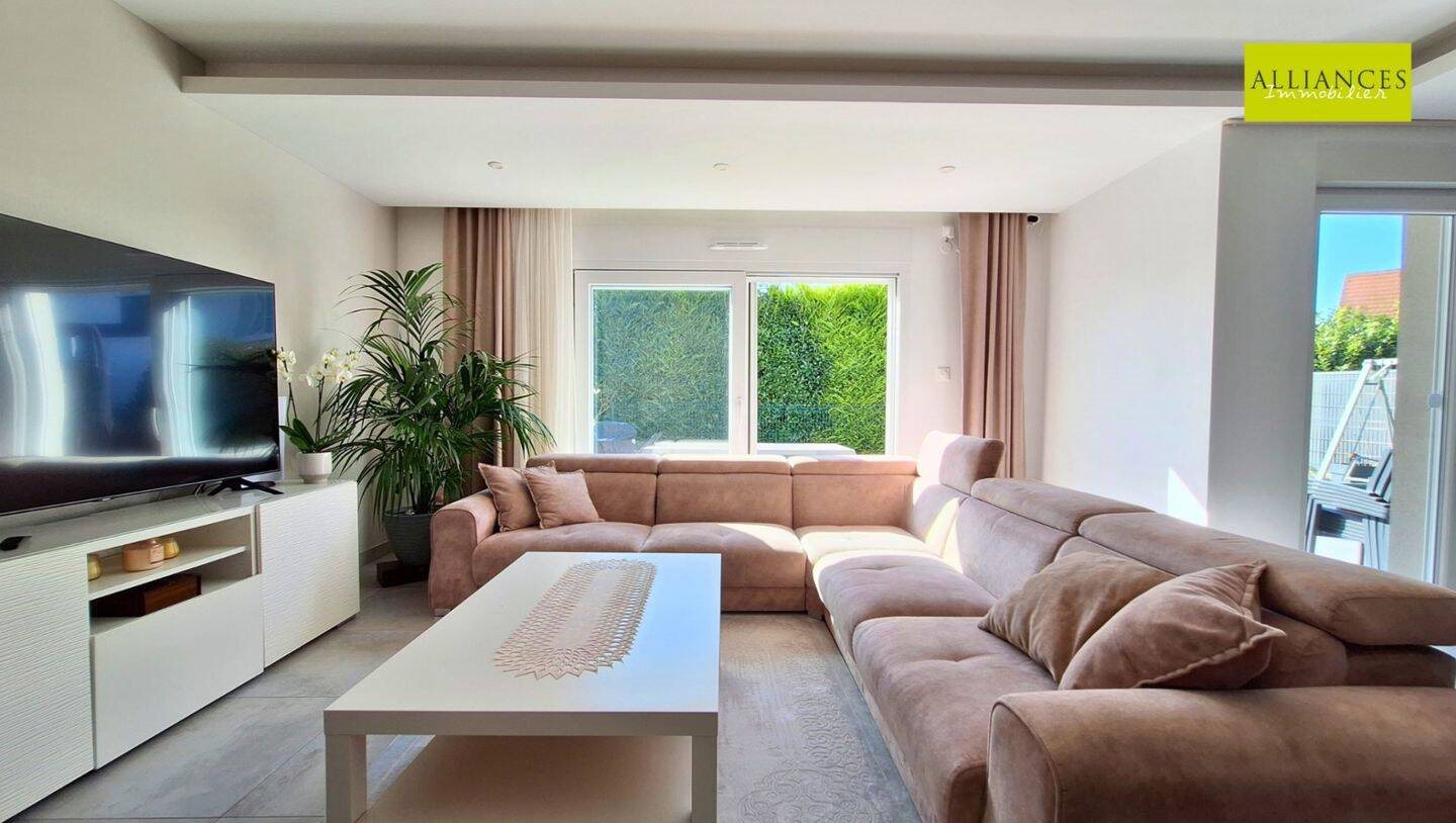 Maison à vendre, 121m², Niffer