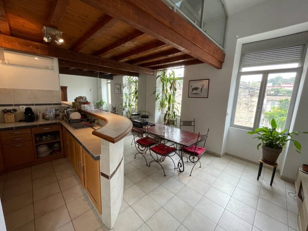 Appartement à louer, 67m², Nîmes