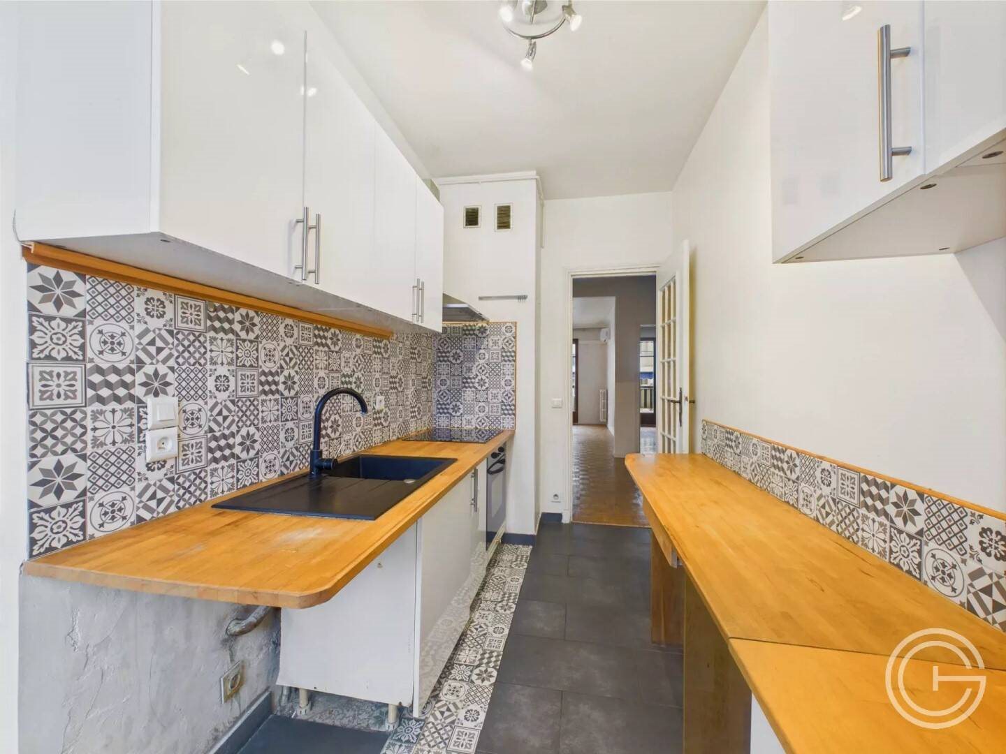 Appartement à louer, 64m², Nice