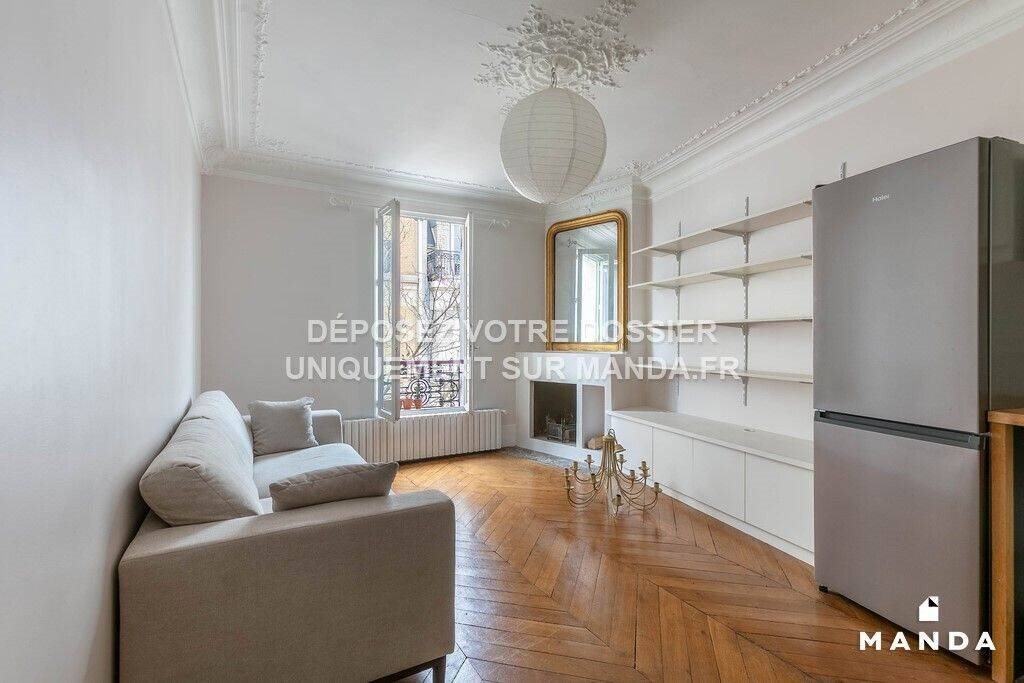 Appartement à louer, 48m², Paris 18ème