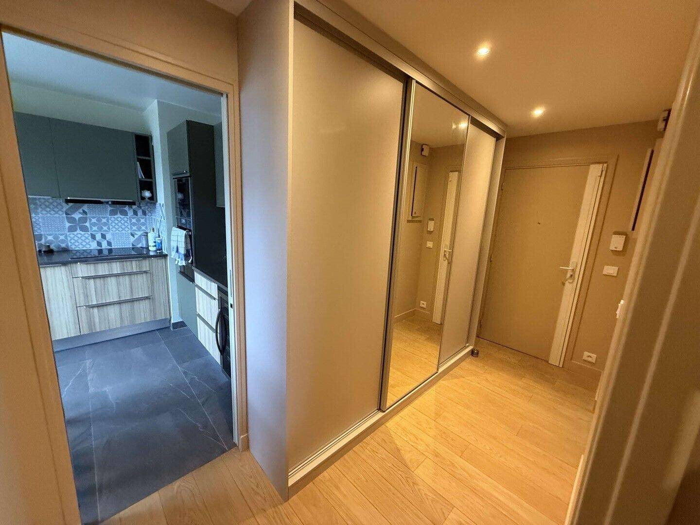 Appartement à louer, 73m², Paris 11ème