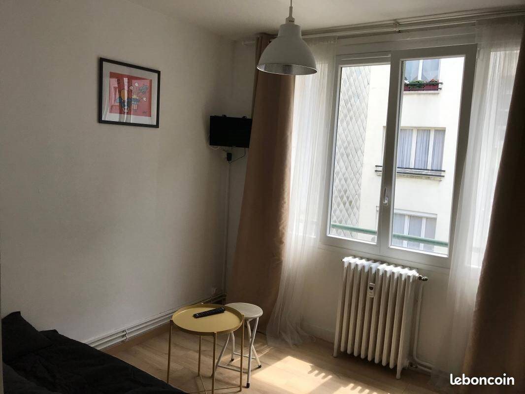 Appartement à louer, 21m², Paris 19ème