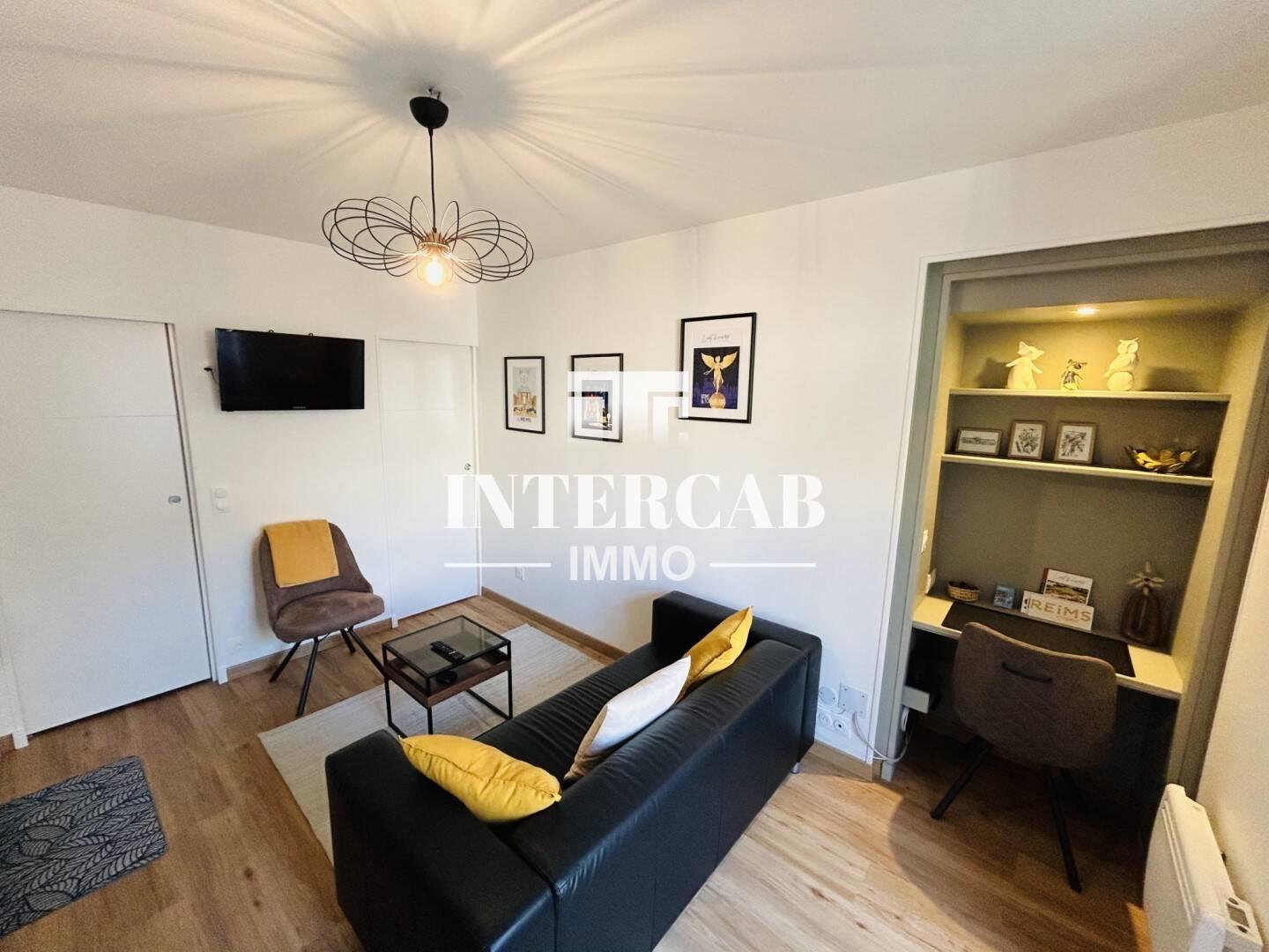 Appartement à louer, 18m², Reims