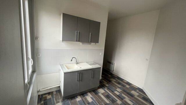Appartement à louer, 27m², Roye