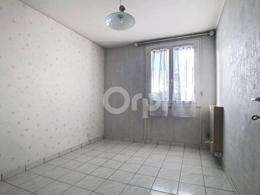 Appartement à vendre, 64m², Terrasson-Lavilledieu