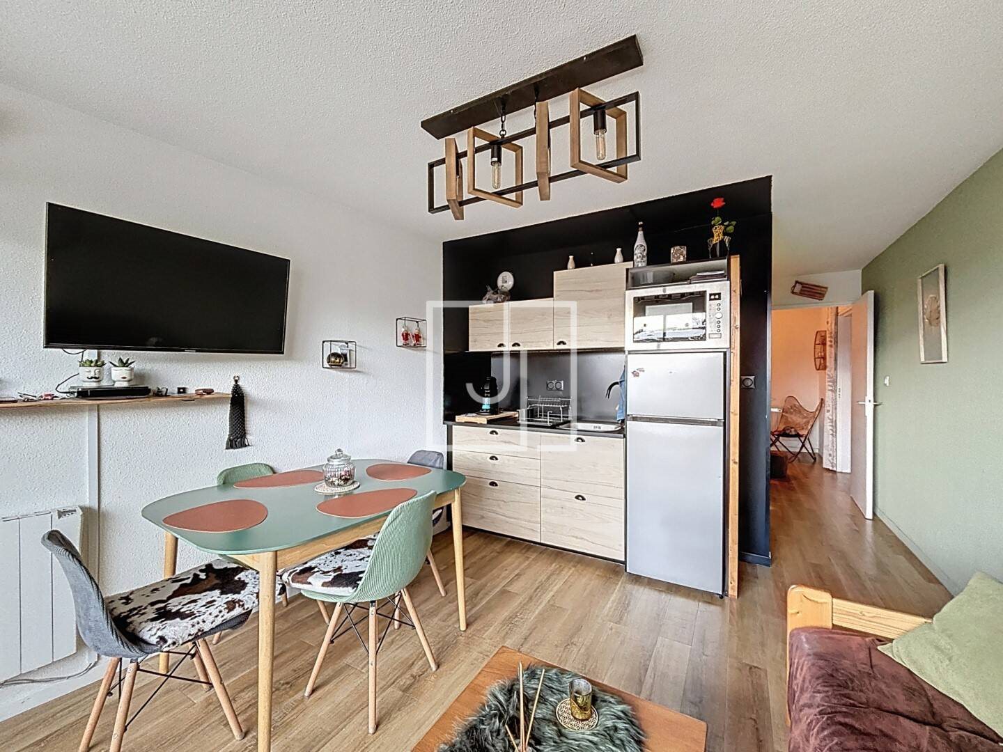 Appartement à vendre, 43m², Enchastrayes