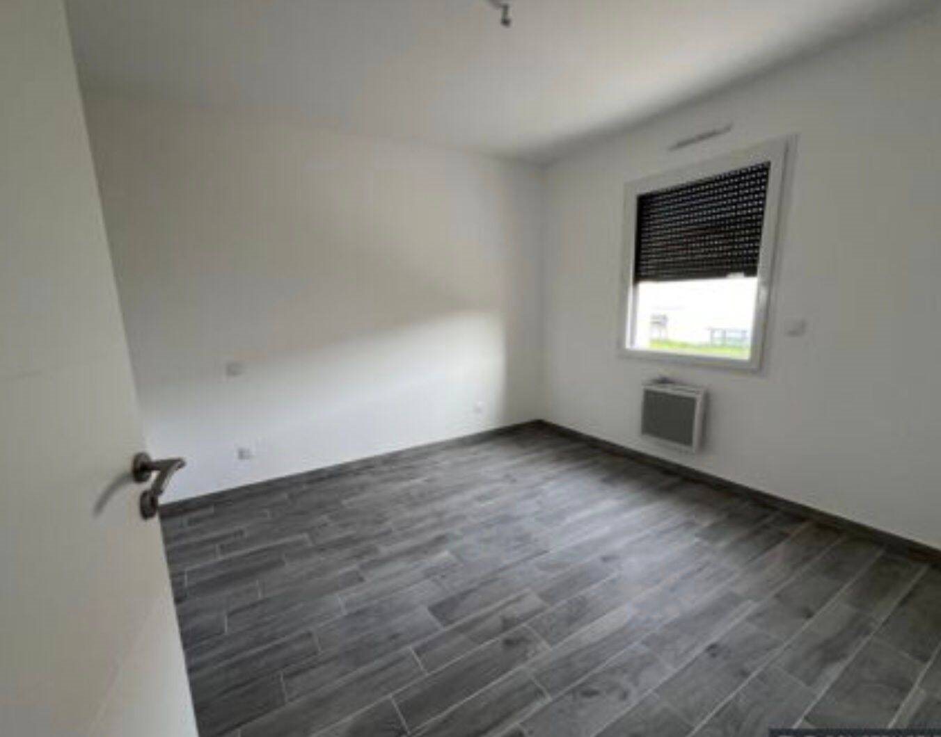 Maison à louer, 86m², Neuville-de-Poitou