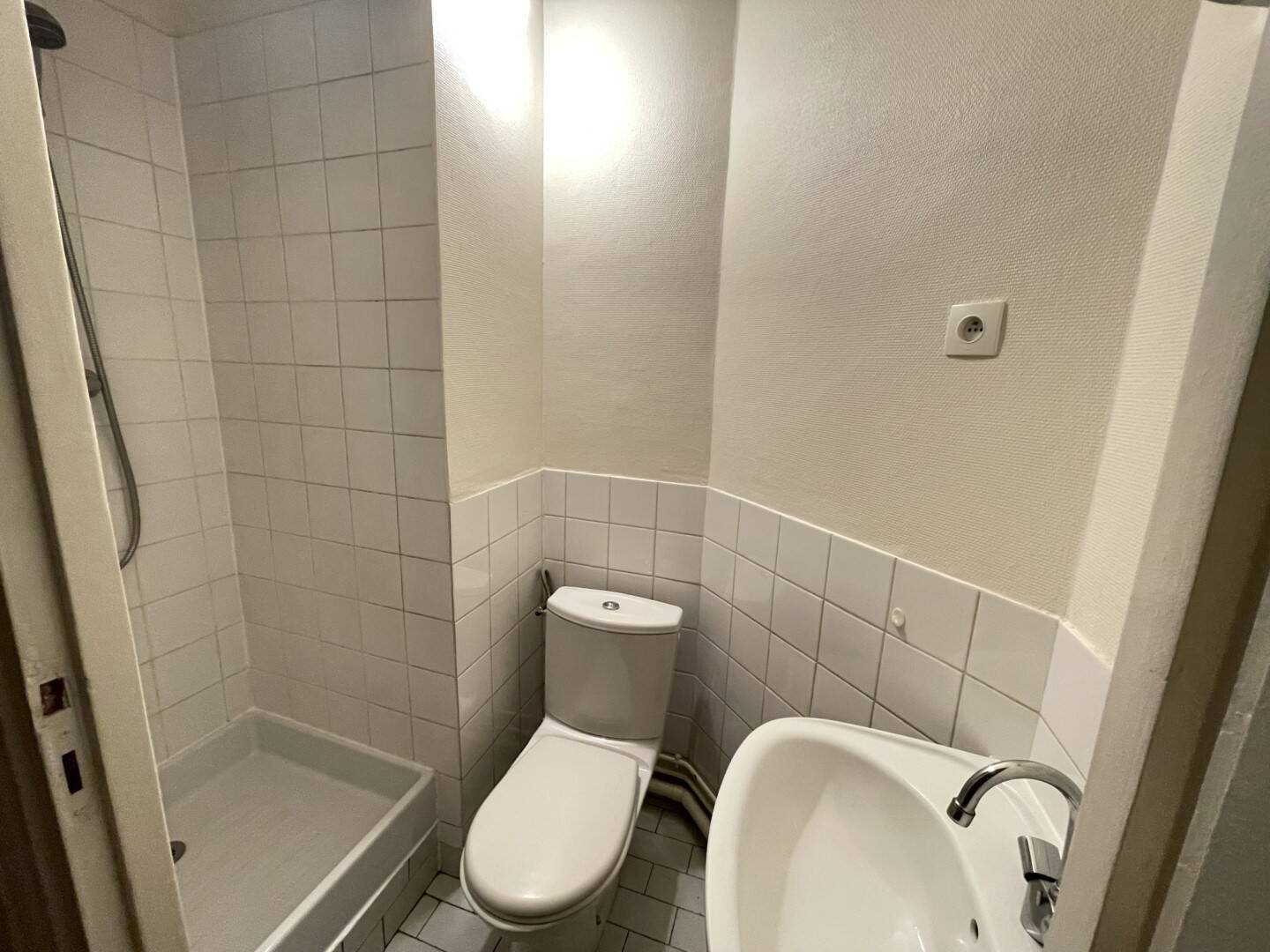 Appartement à louer, 28m², Paris 18ème