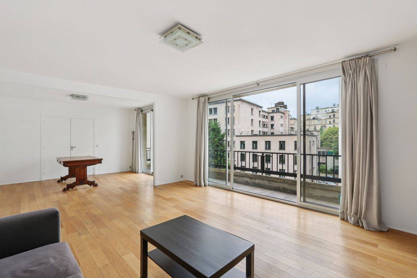 Appartement à louer, 132m², Paris 16ème