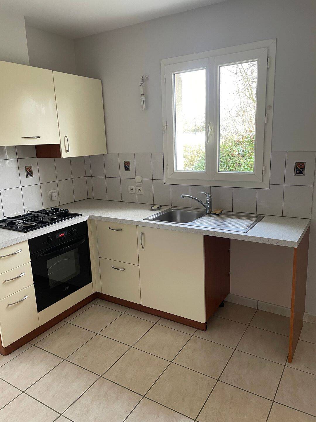 Maison à louer, 88m², Saint-Martin-le-Beau