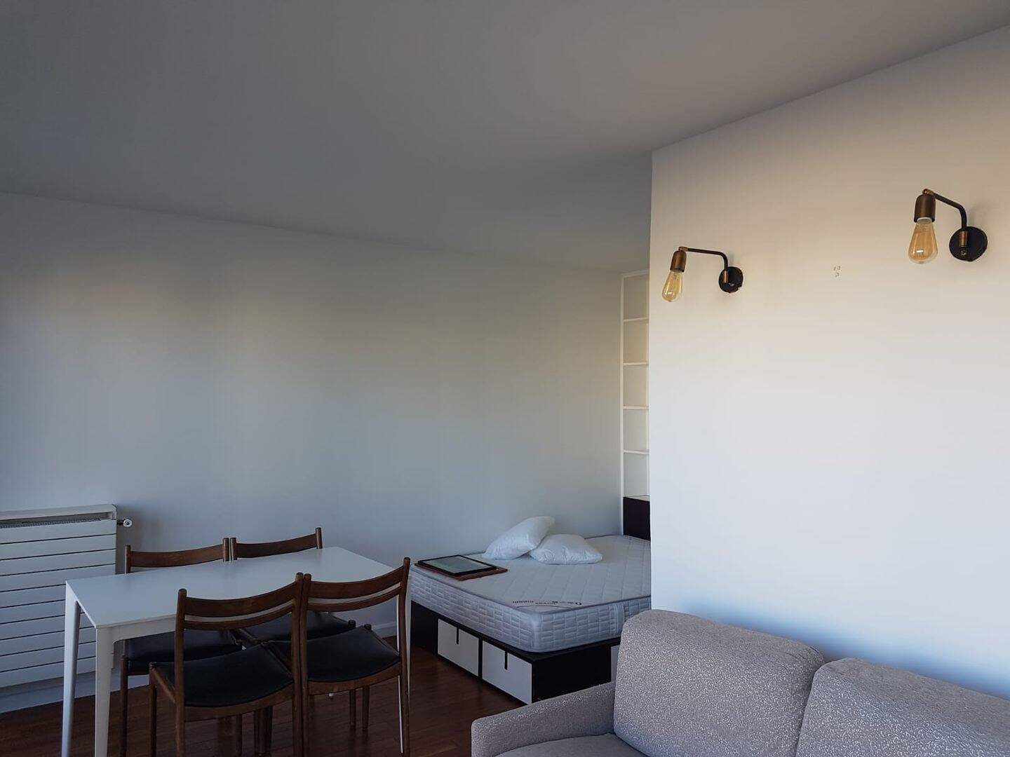 Appartement à louer, 24m², Paris 14ème