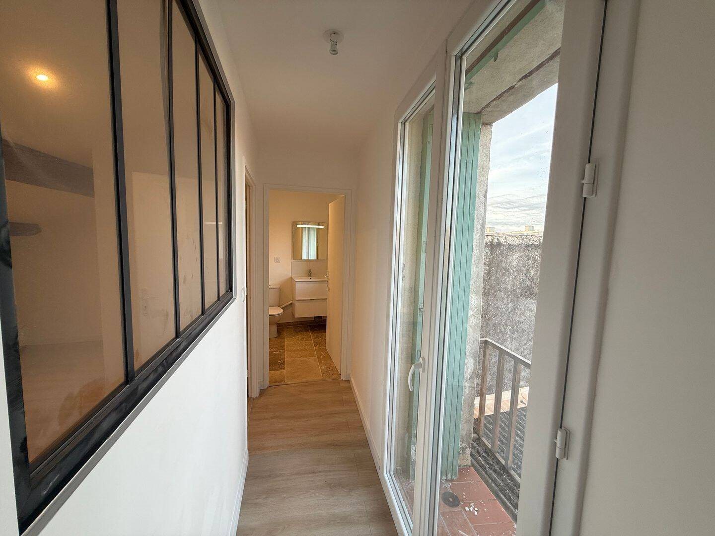 Appartement à louer, 57m², Nîmes