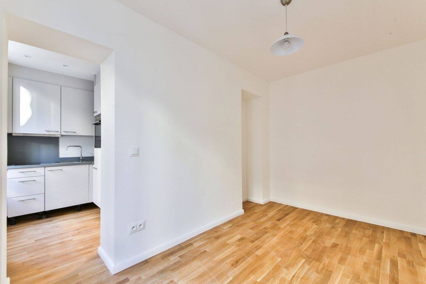 Appartement à louer, 18m², Paris 18ème