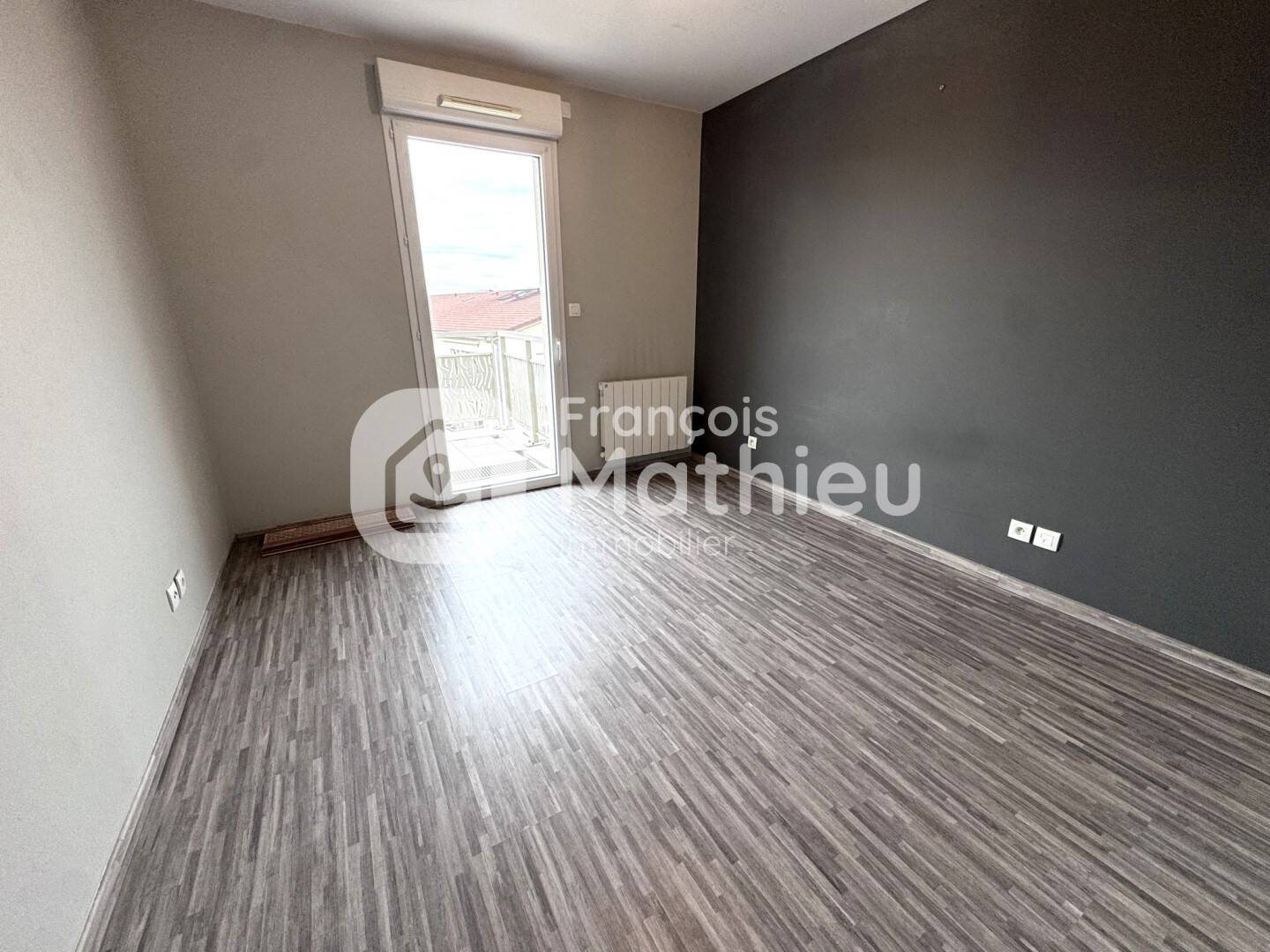 Appartement à louer, 45m², Frans