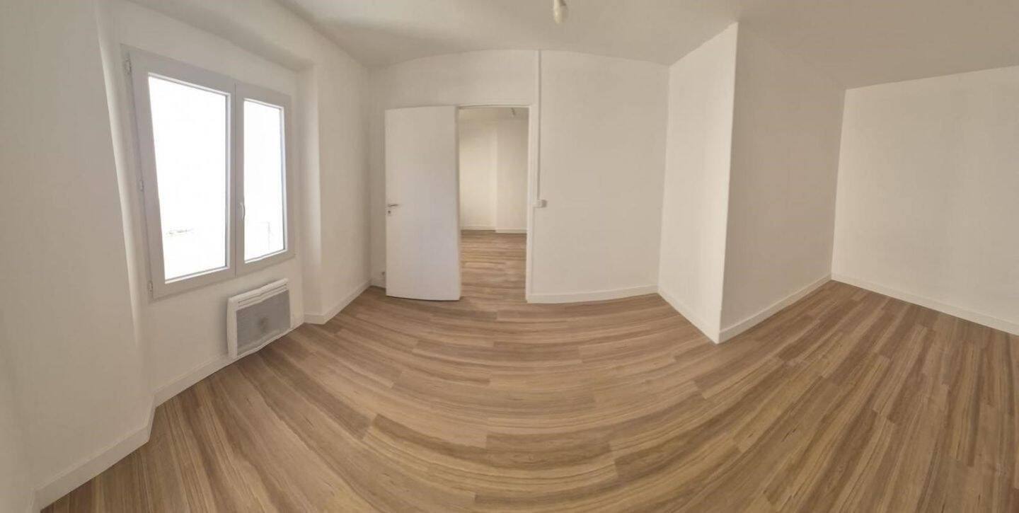Appartement à louer, 27m², Marseille 4ème