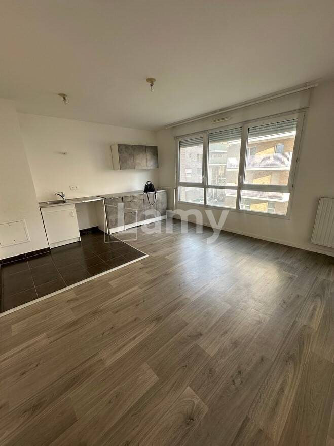 Appartement à louer, 43m², Romainville