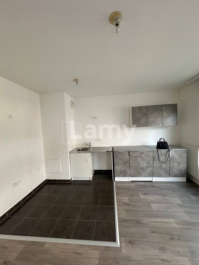 Appartement à louer, 43m², Romainville