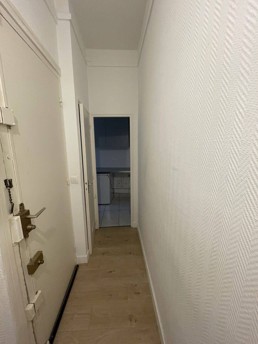Appartement à louer, 24m², Paris 12ème