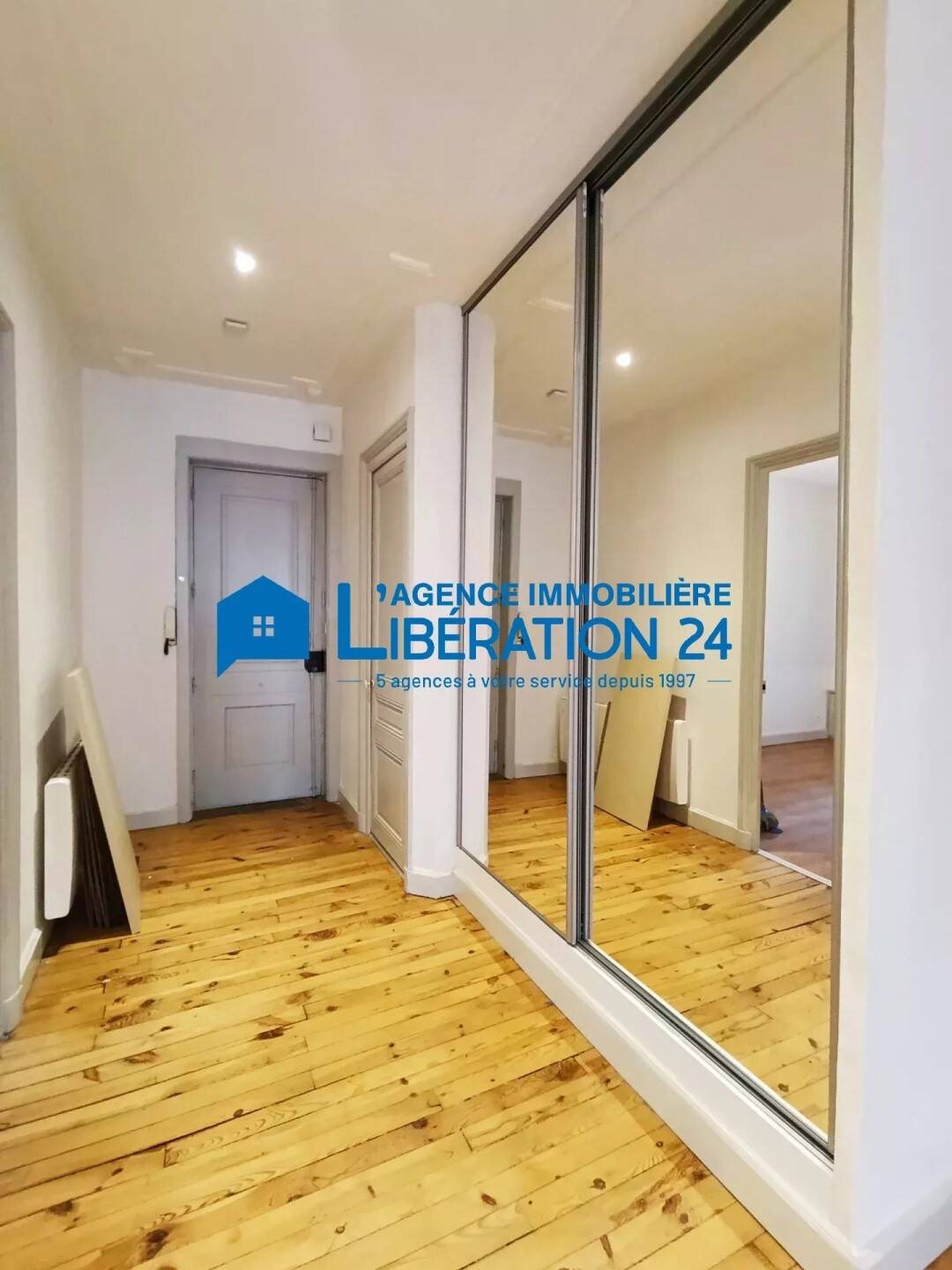 Appartement à louer, 123m², Saint-Etienne