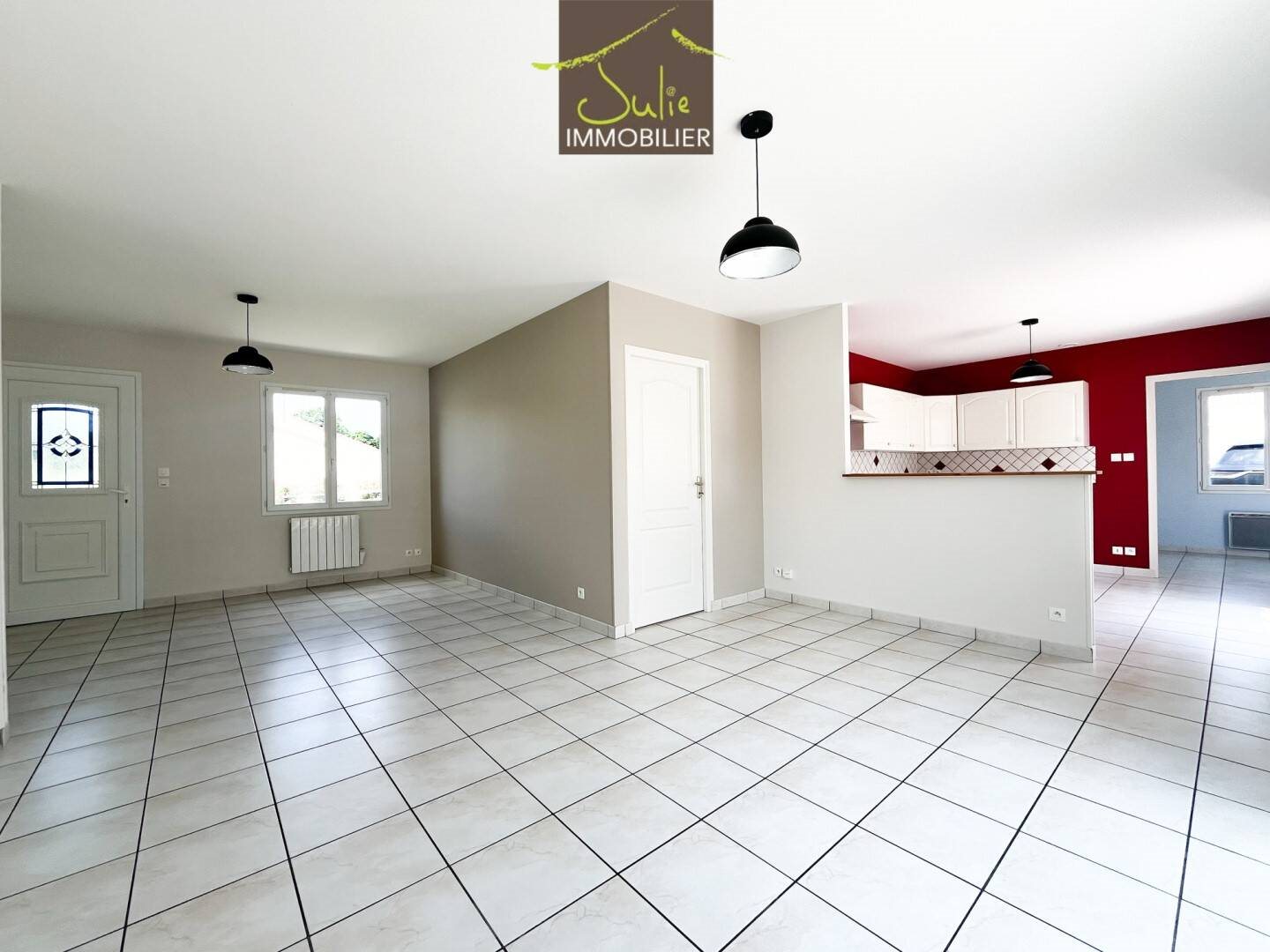 Maison à louer, 91m², Bressuire